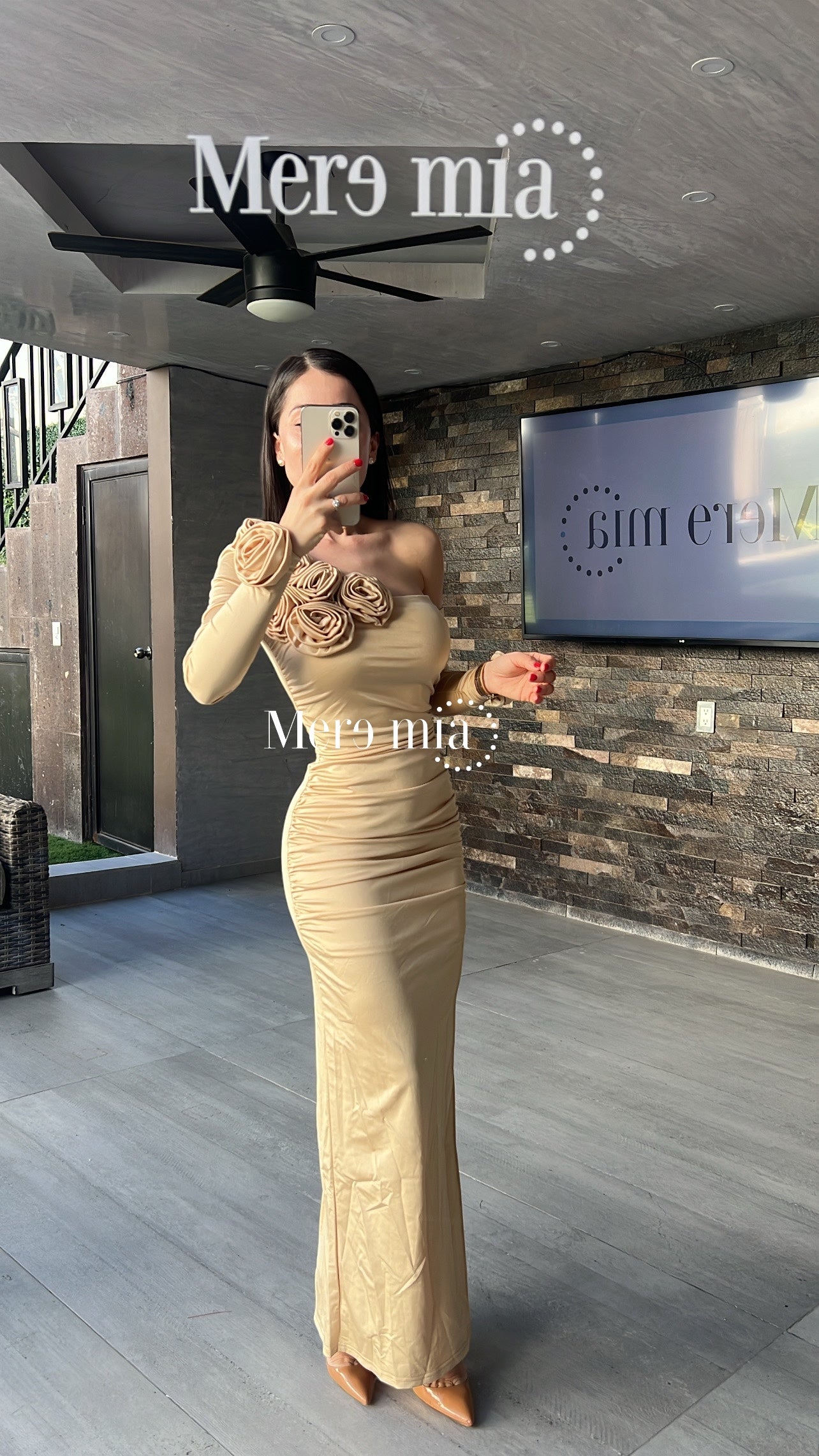 Vestido beige flores