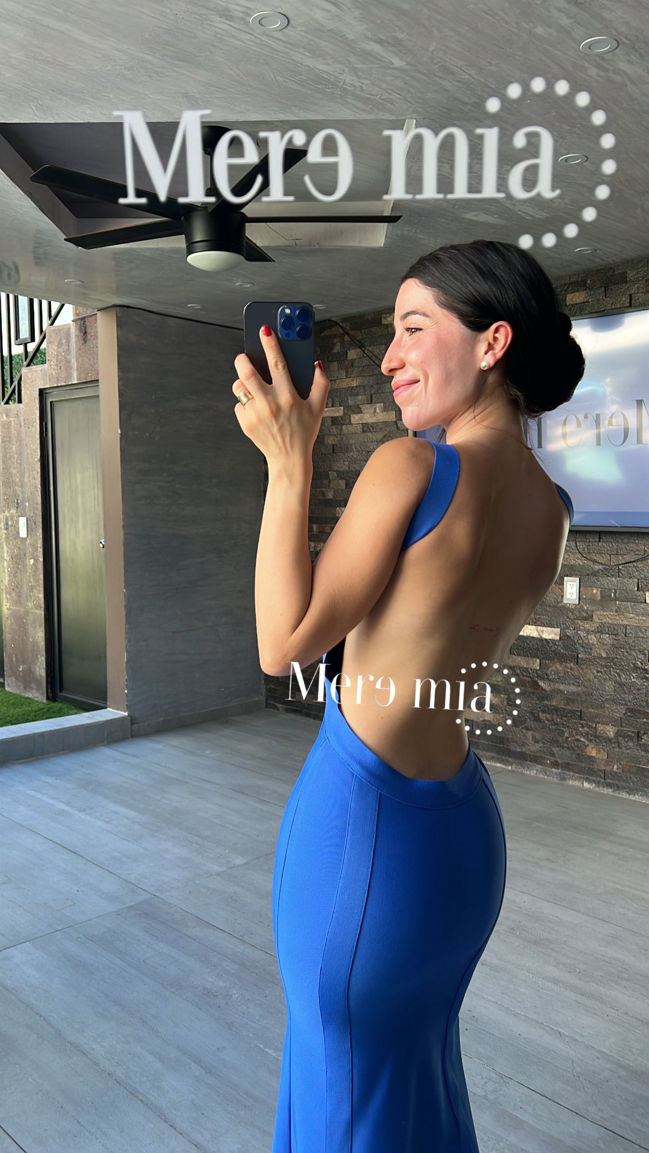 Vestido azul espalda