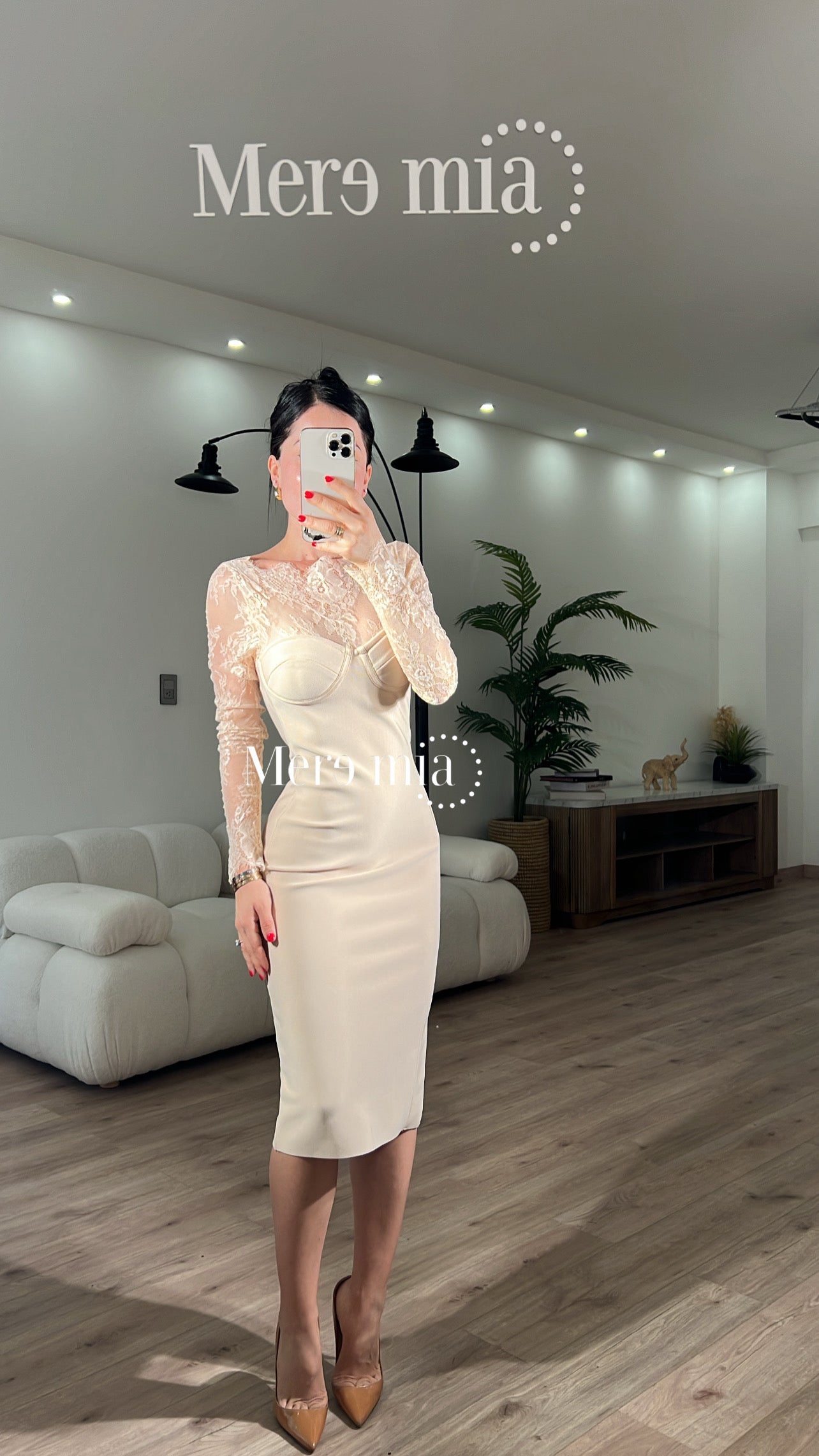 Vestido beige encaje