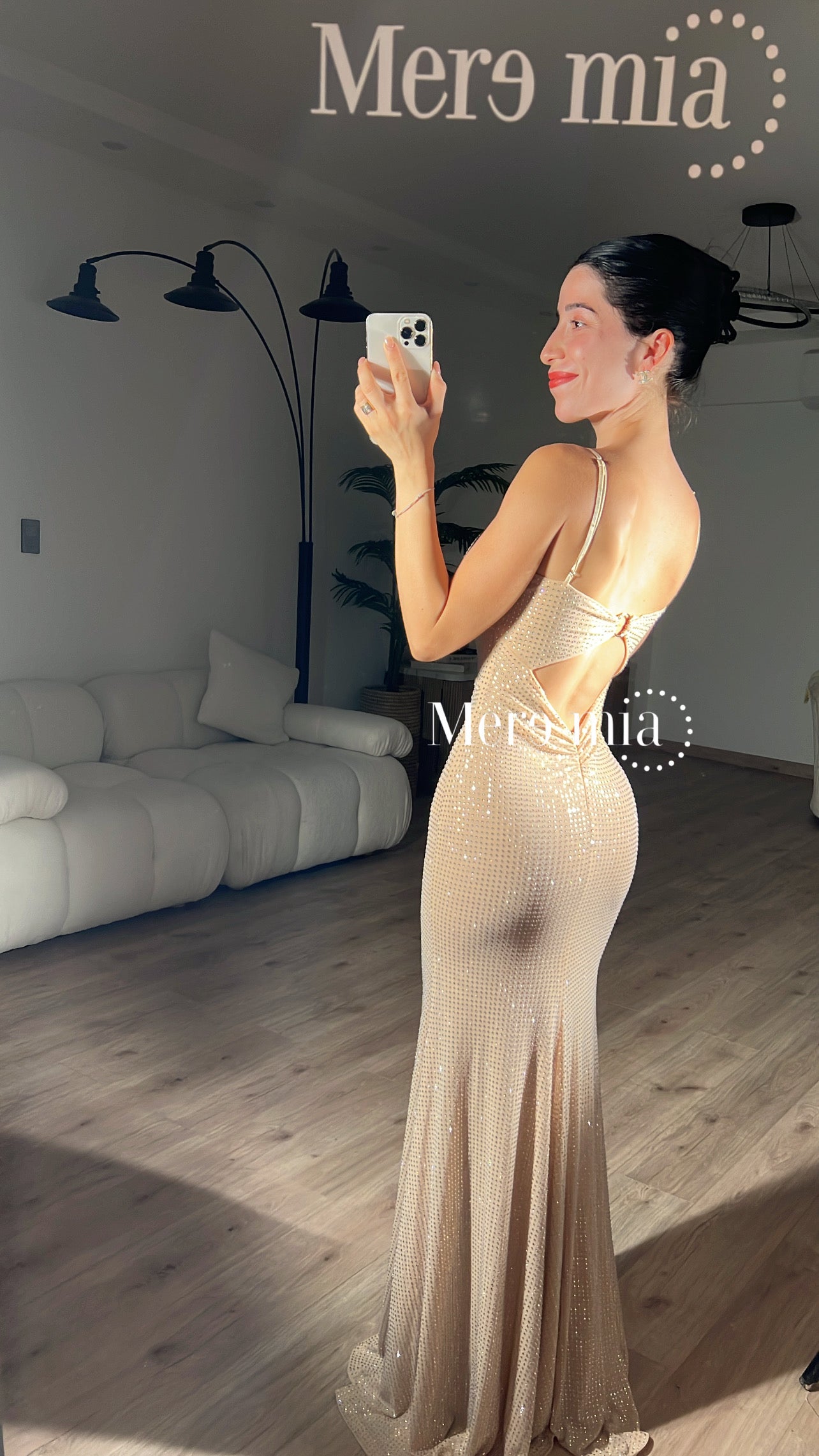 Vestido nude puntos
