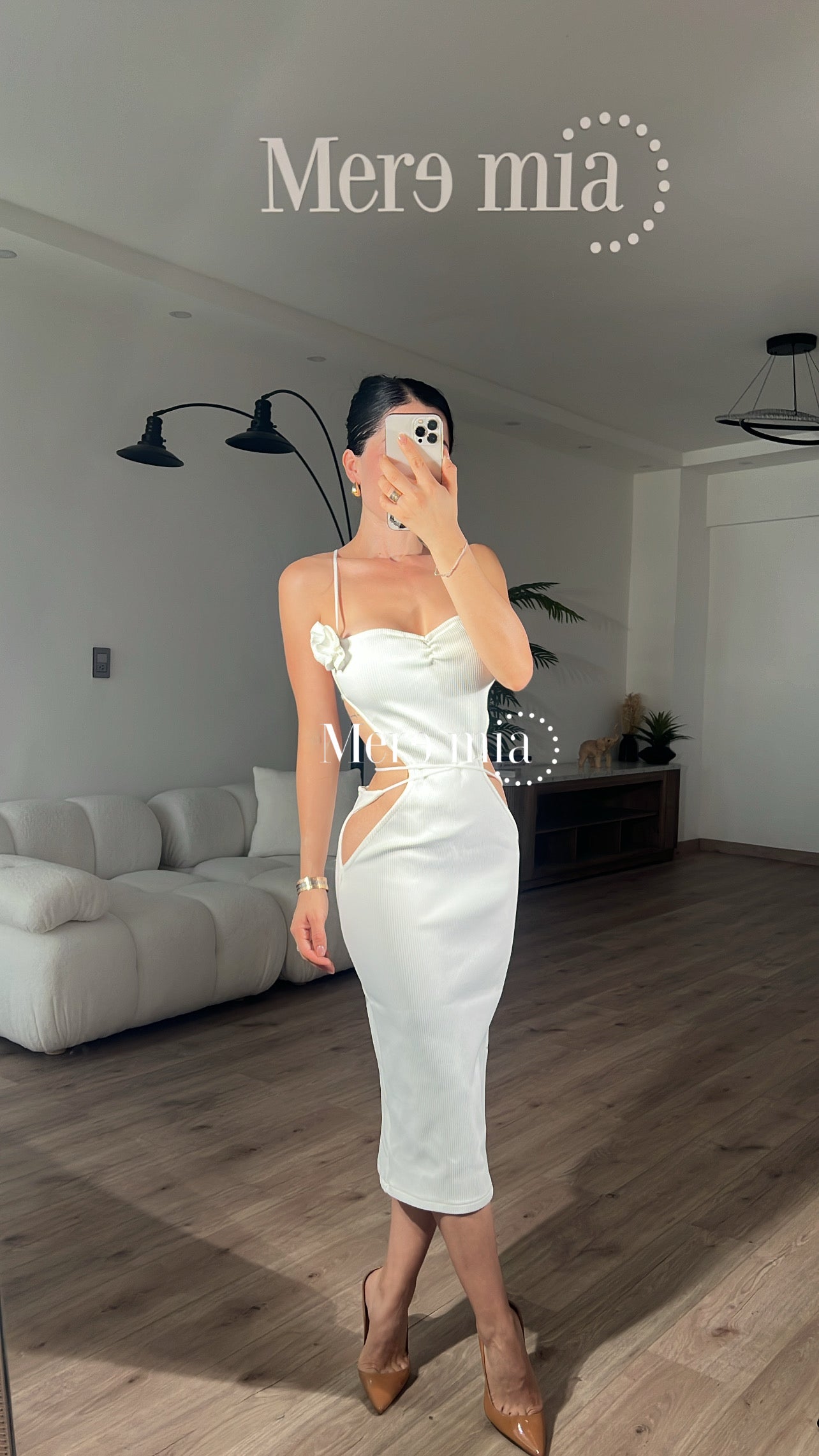 Vestido blanco flor espalda