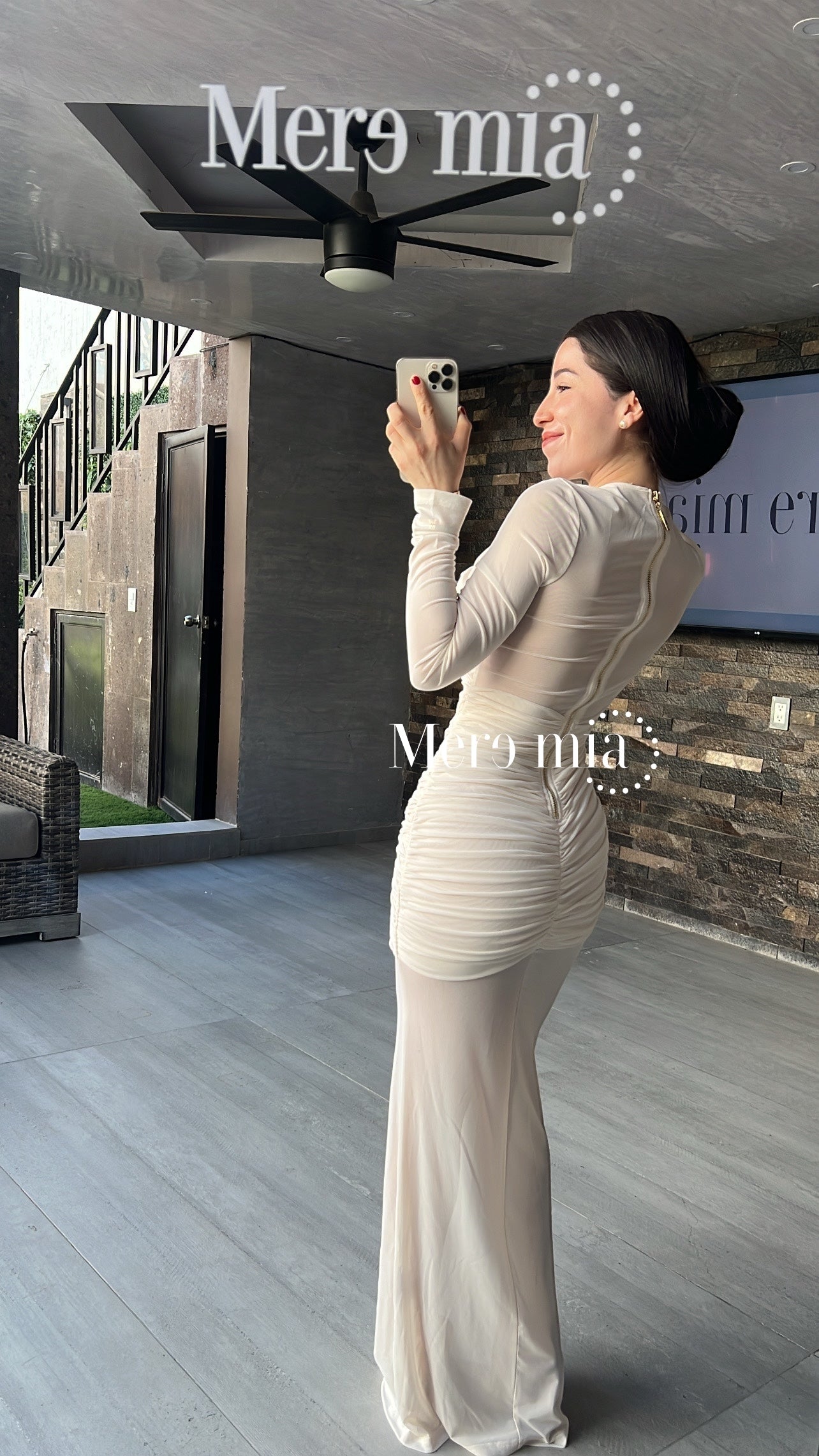Vestido beige malla