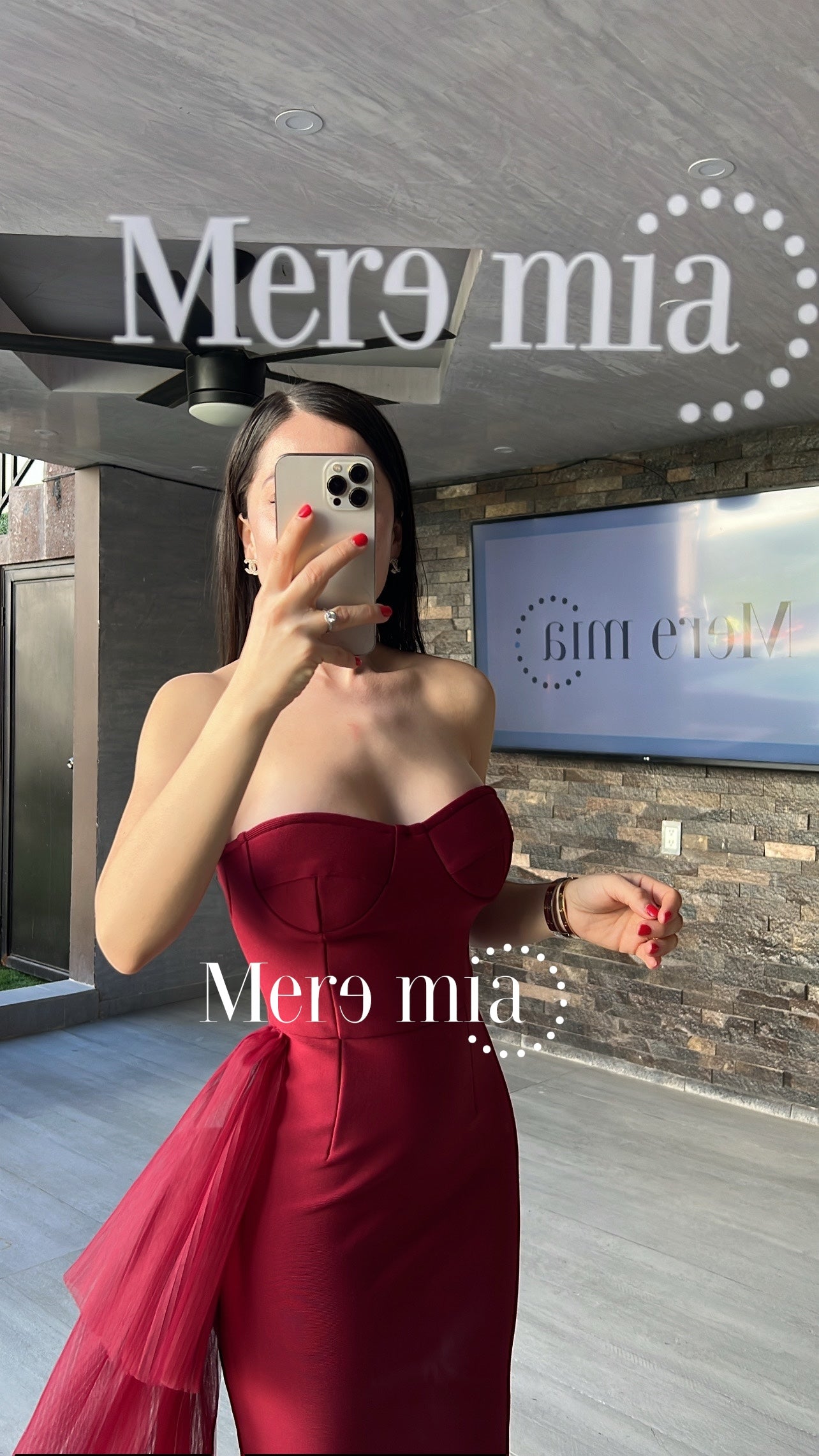Vestido tinto tul strapp