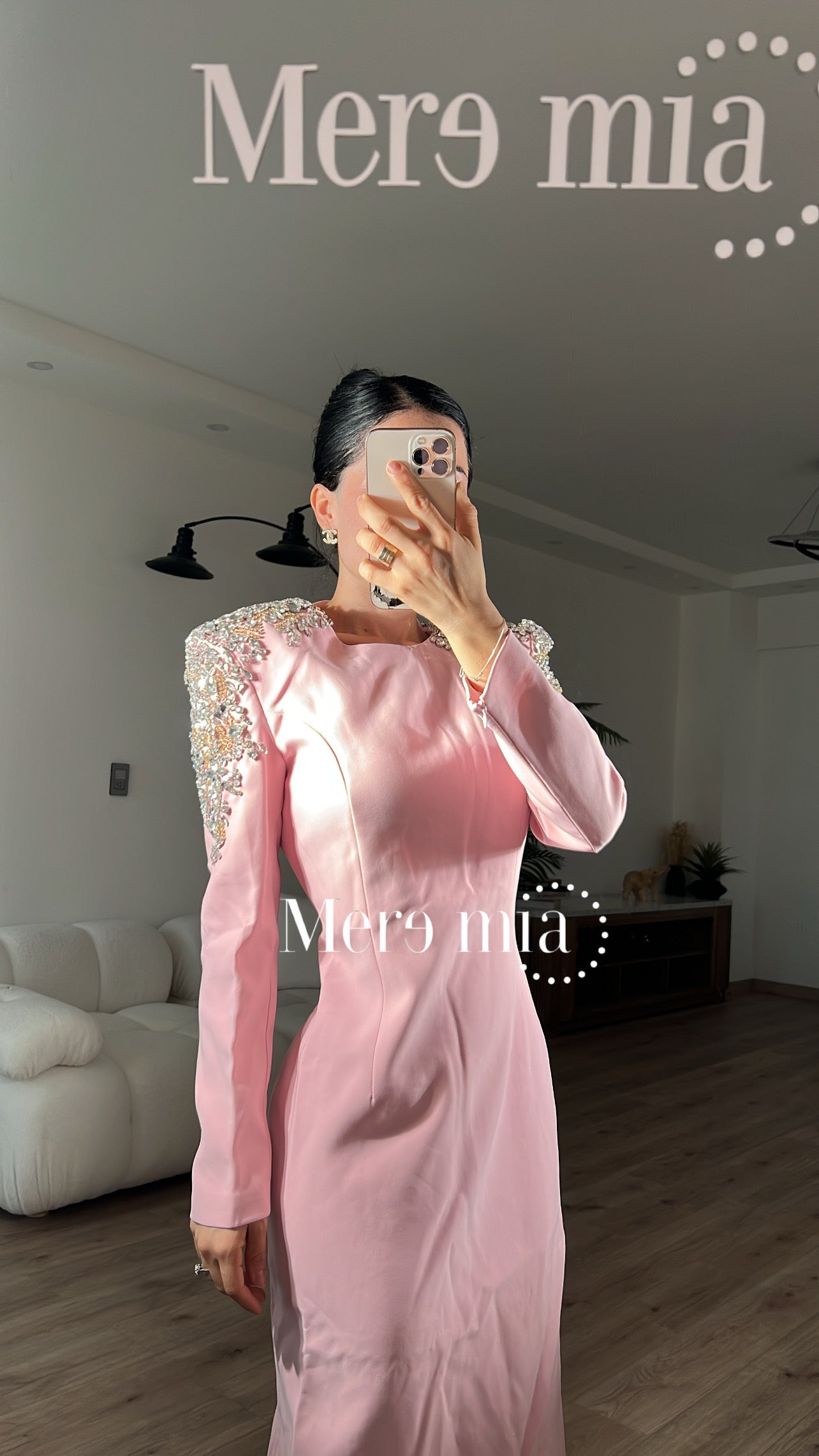 Vestido rosa apl hombros