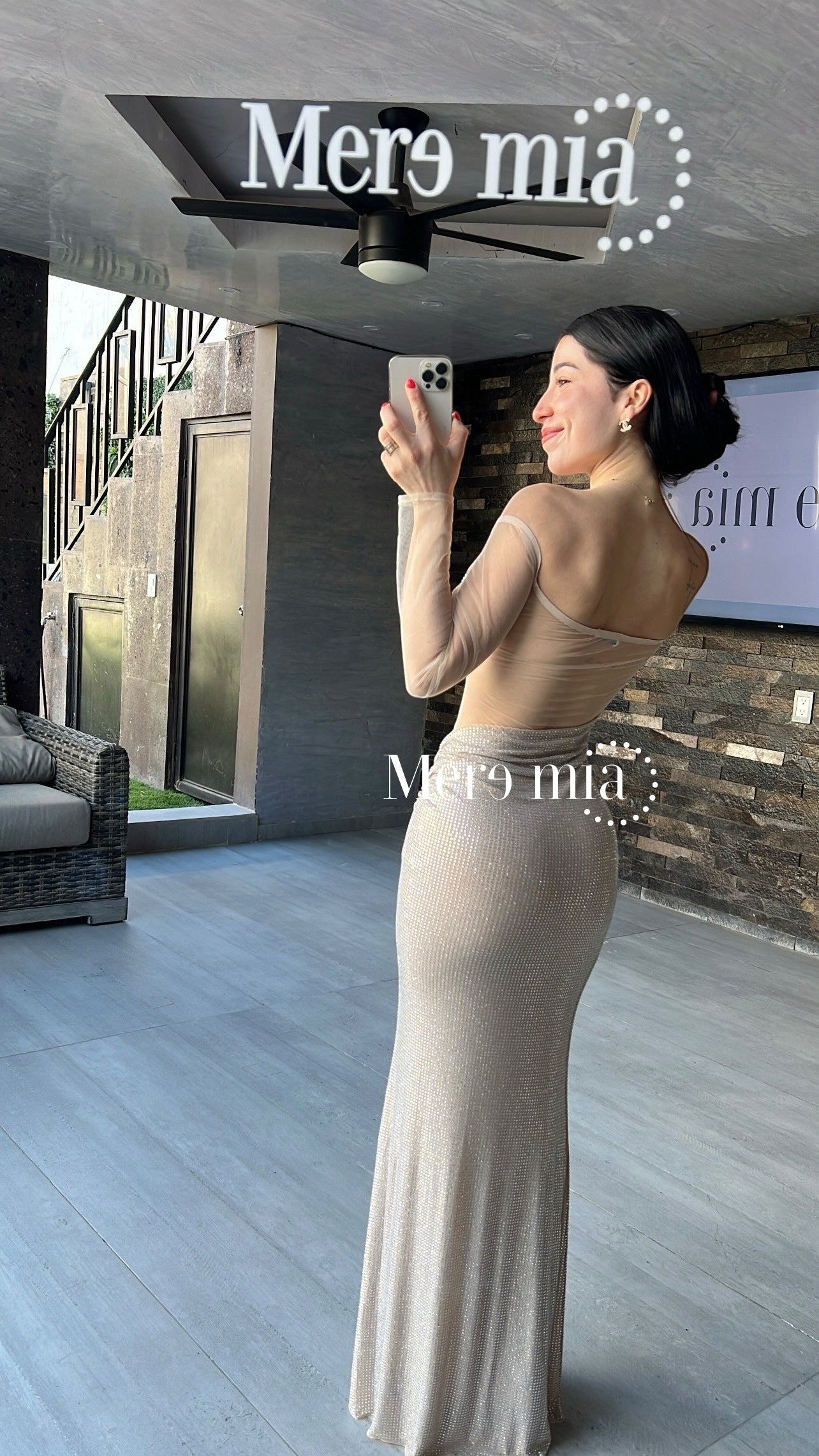 Vestido nude puntos