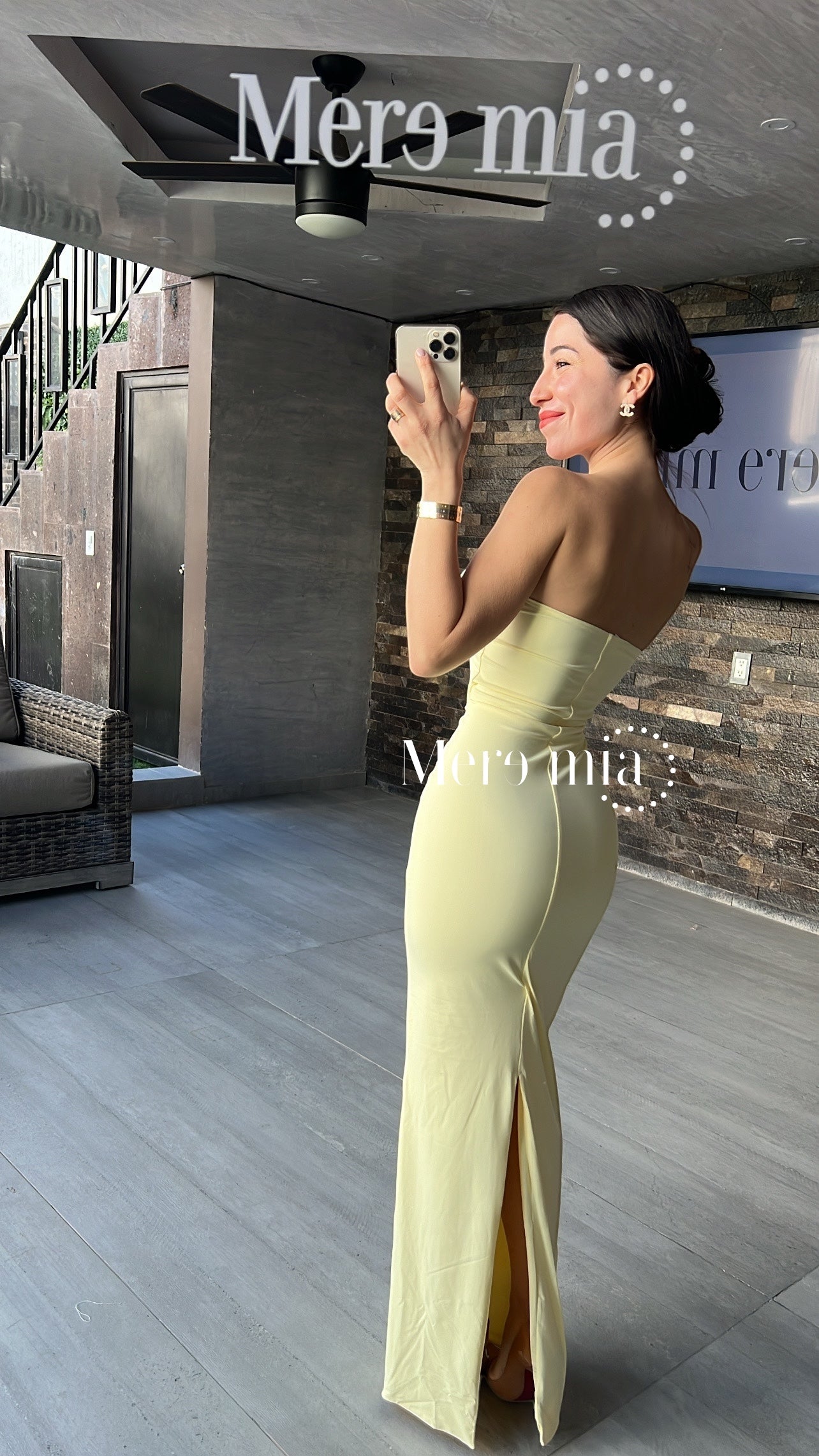 Vestido amarillo pastel