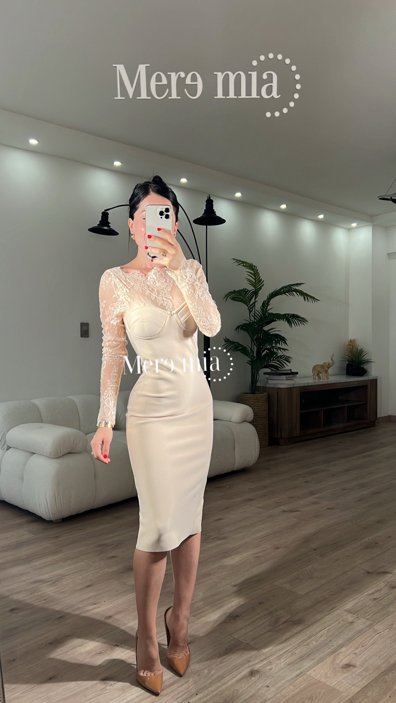 Vestido beige encaje