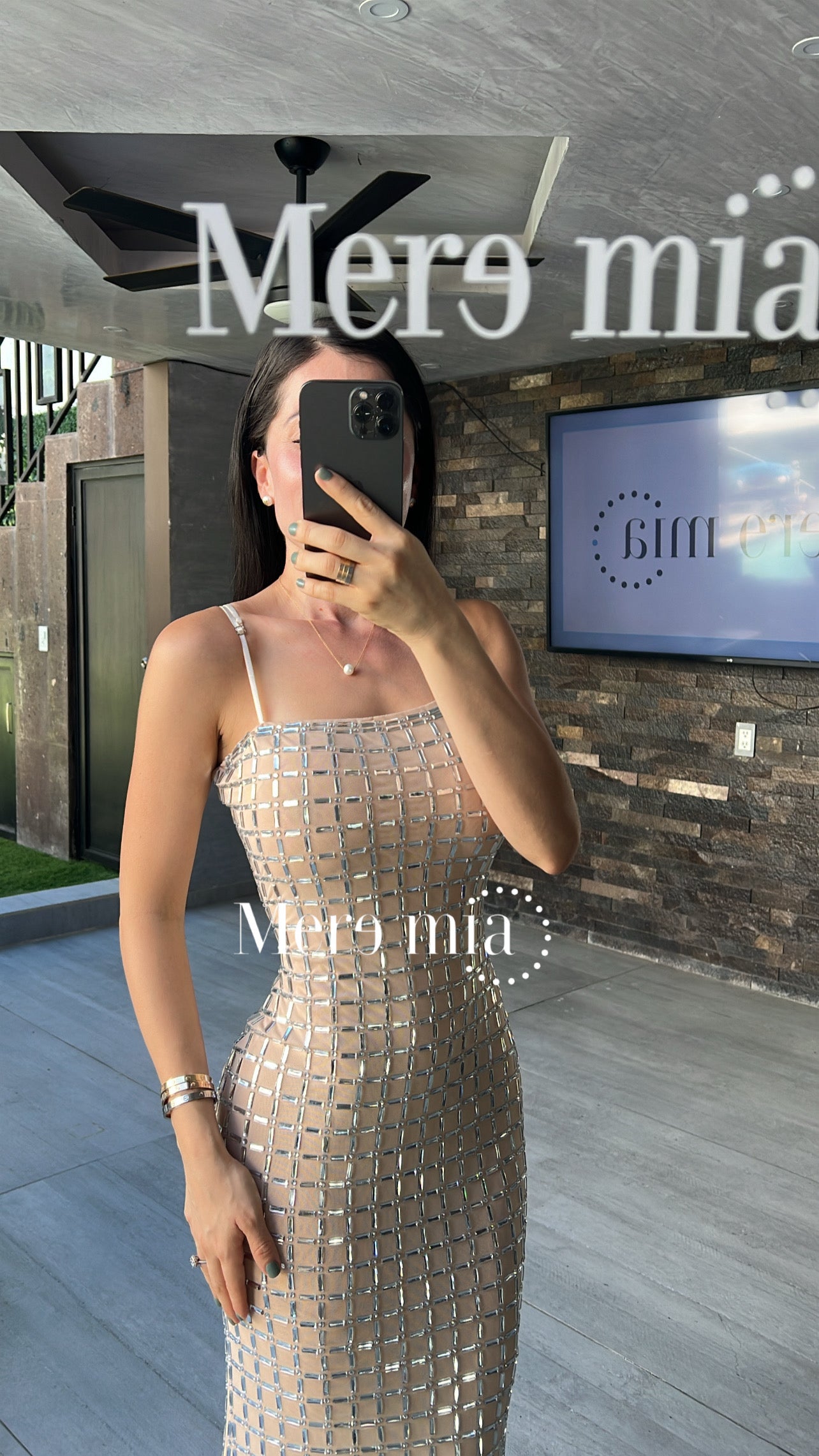 Vestido nude cuadros