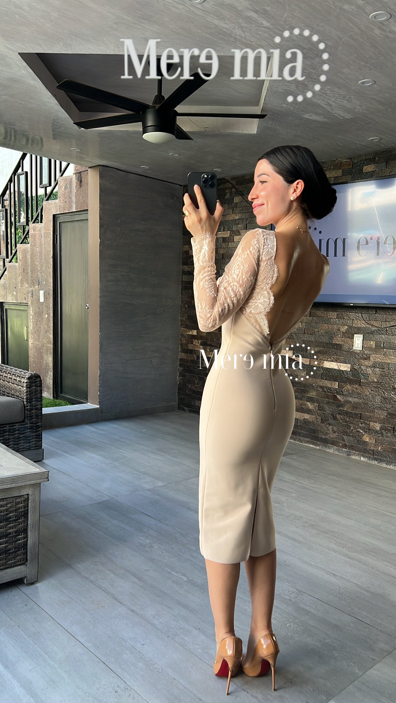 Vestido beige encaje
