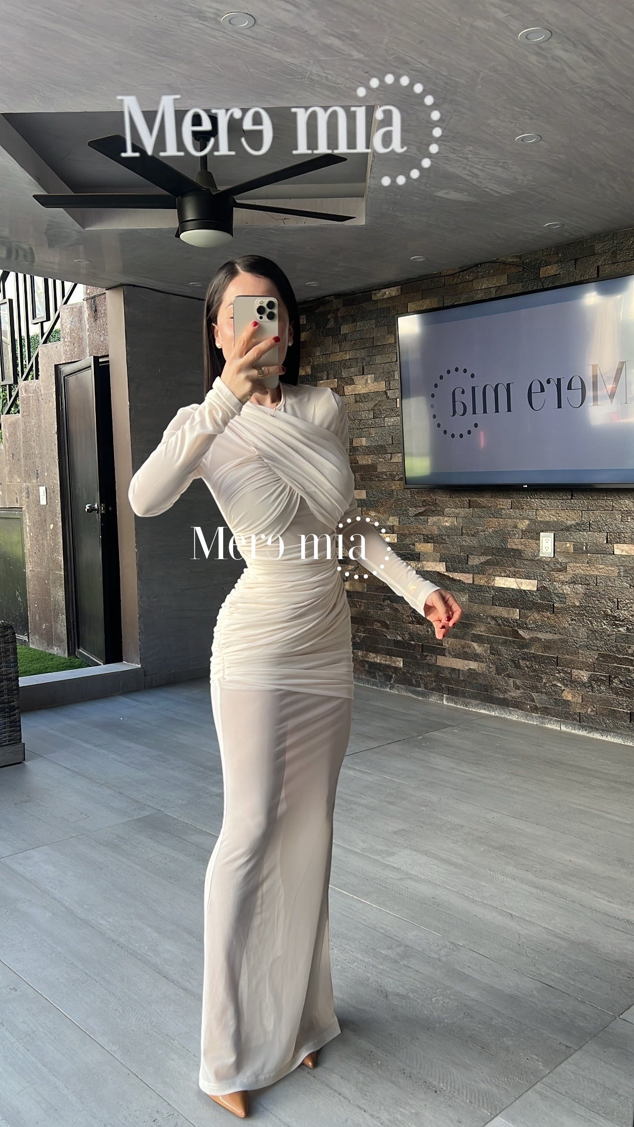 Vestido beige malla