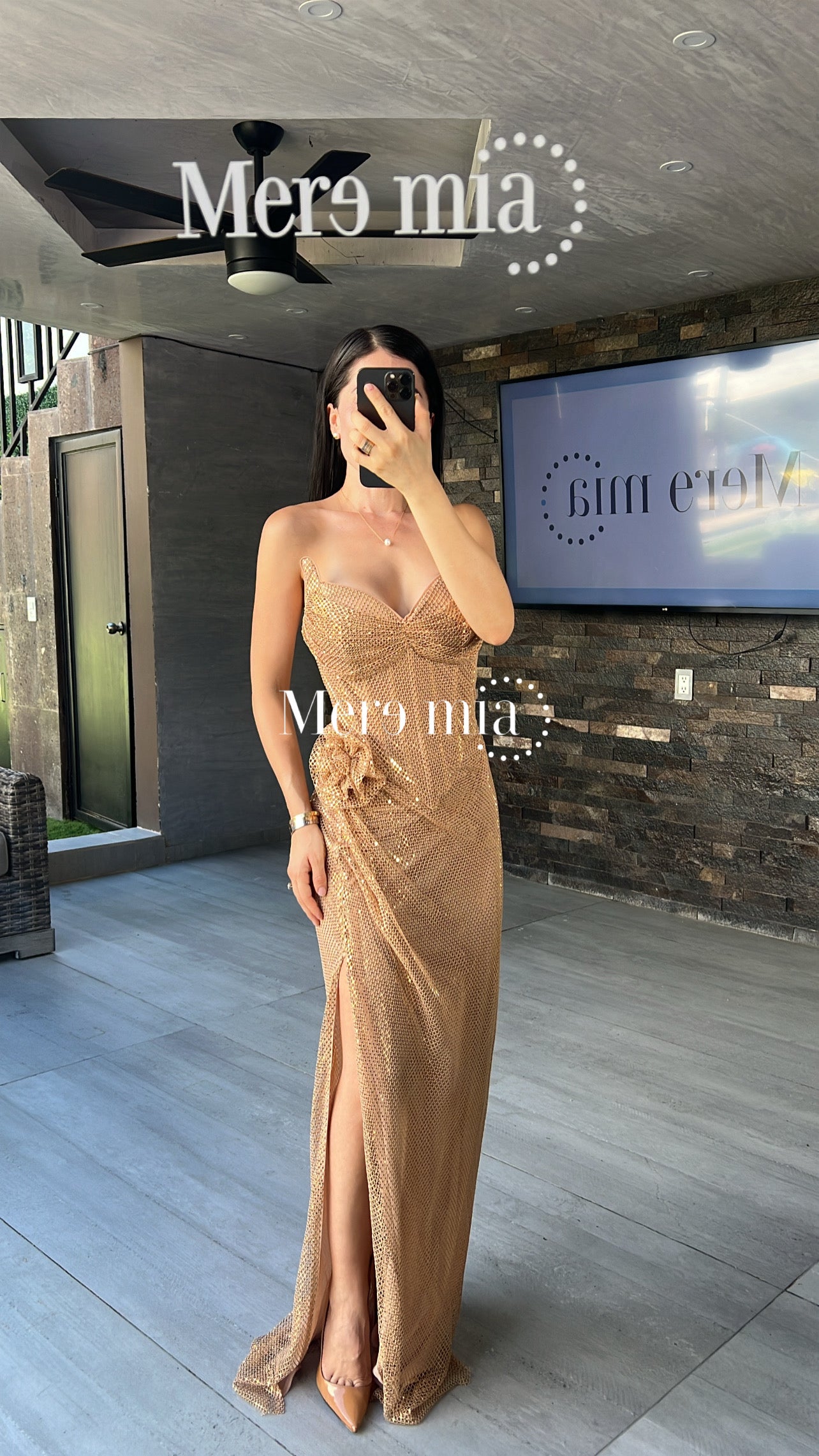 Vestido puntos cobre