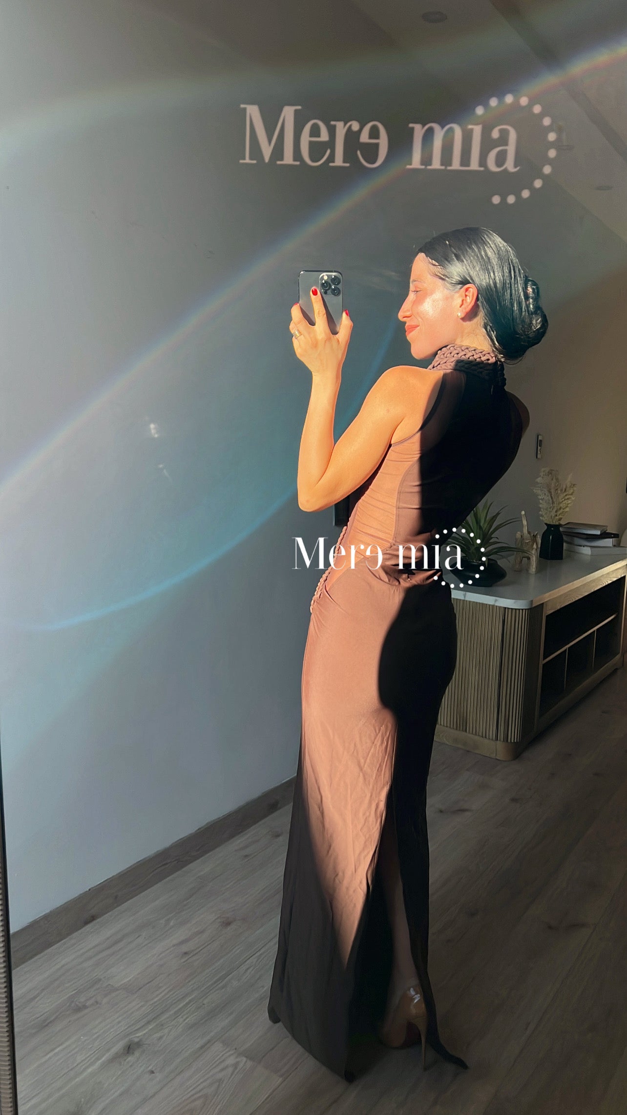 Vestido cafe cuello tren