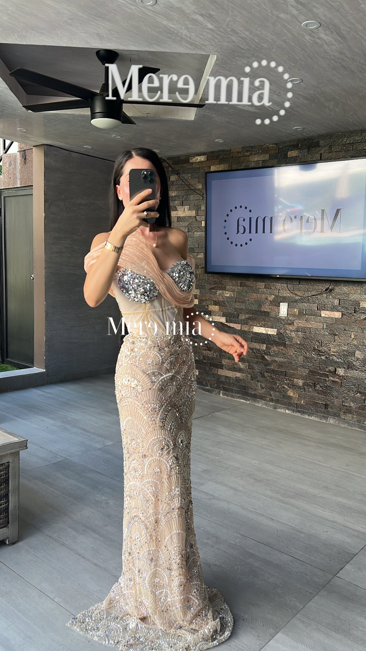 Vestido tul mel hombros