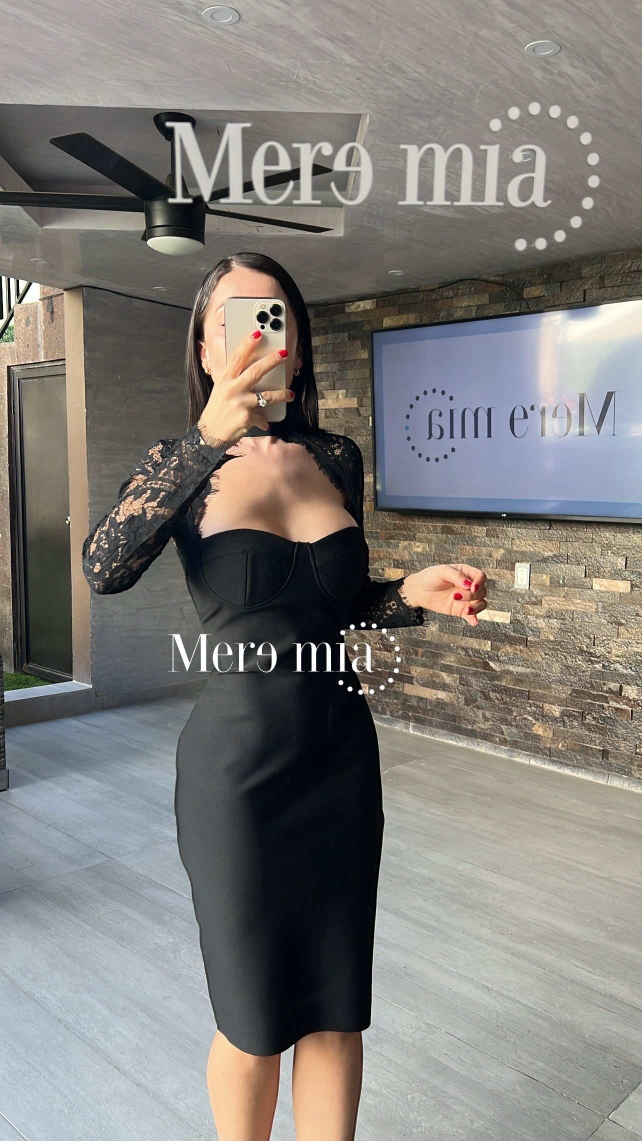 Vestido negro copas