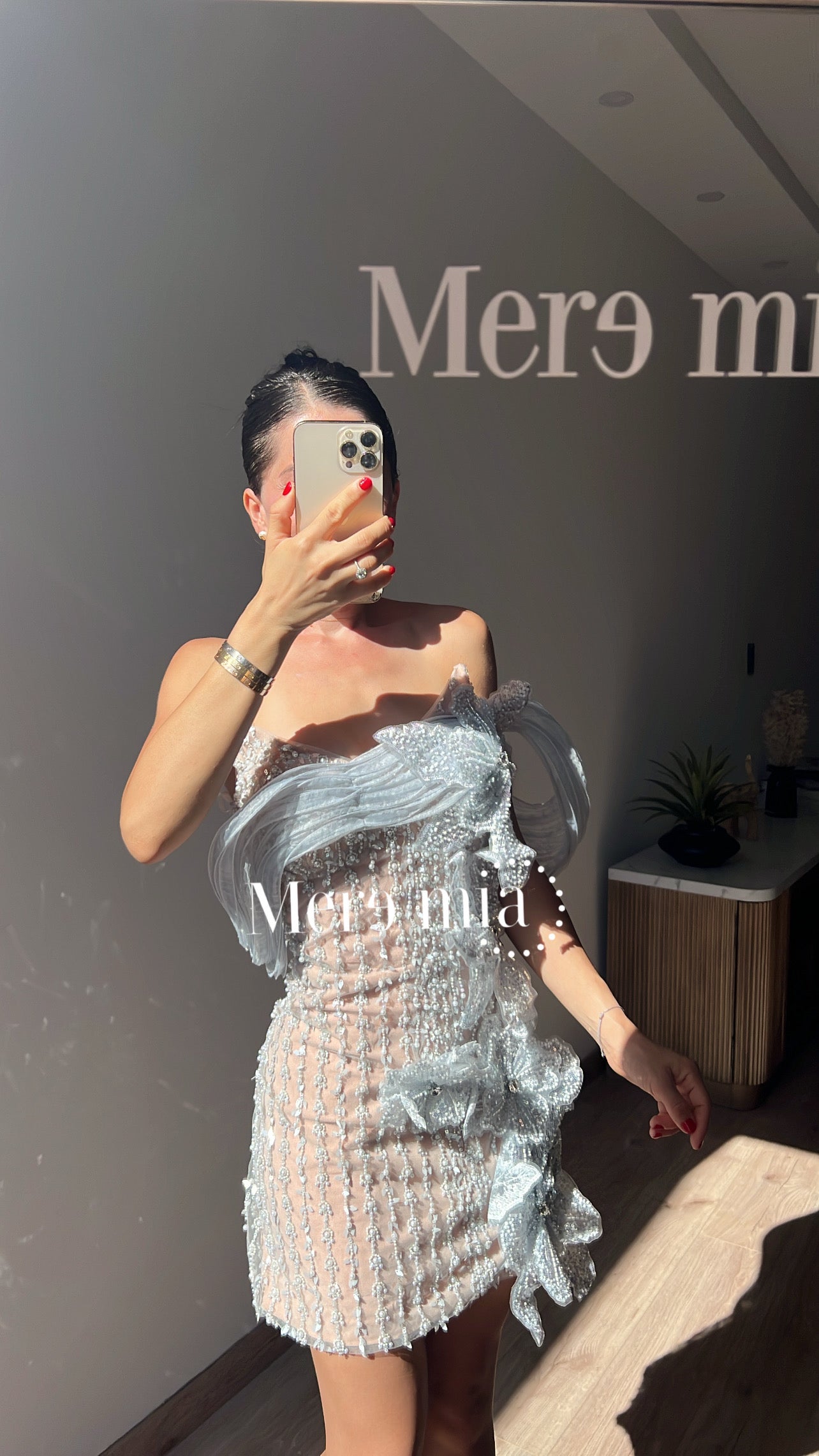 Vestido flor tul gris