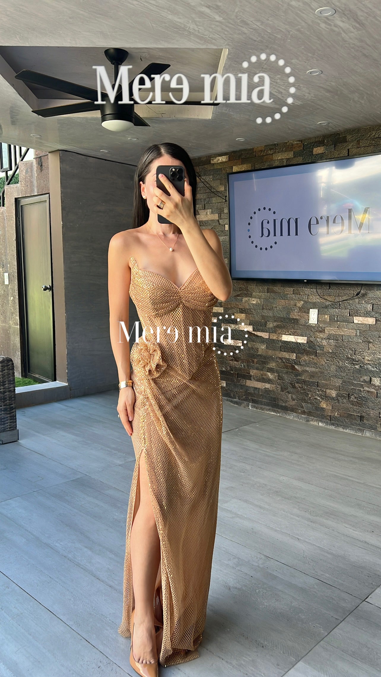Vestido puntos cobre