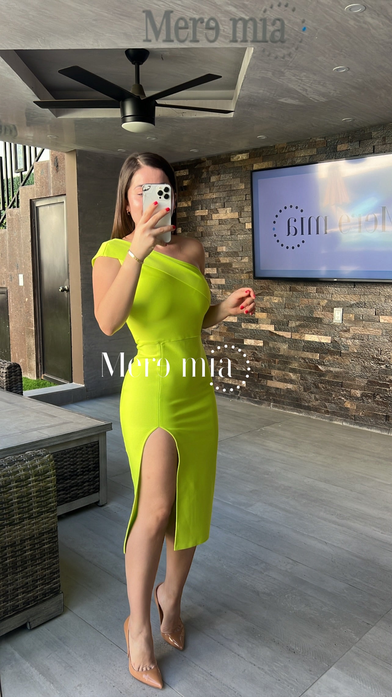 Moda Vestido Verde Limon Con Que Color De Zapatos Outfit Tacones