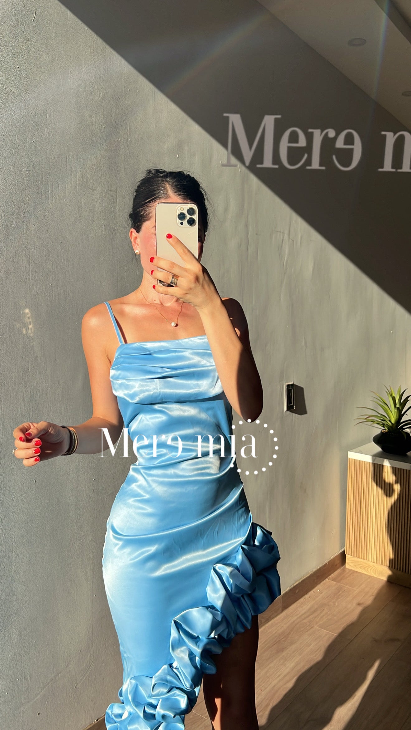 Vestido azul escarola es