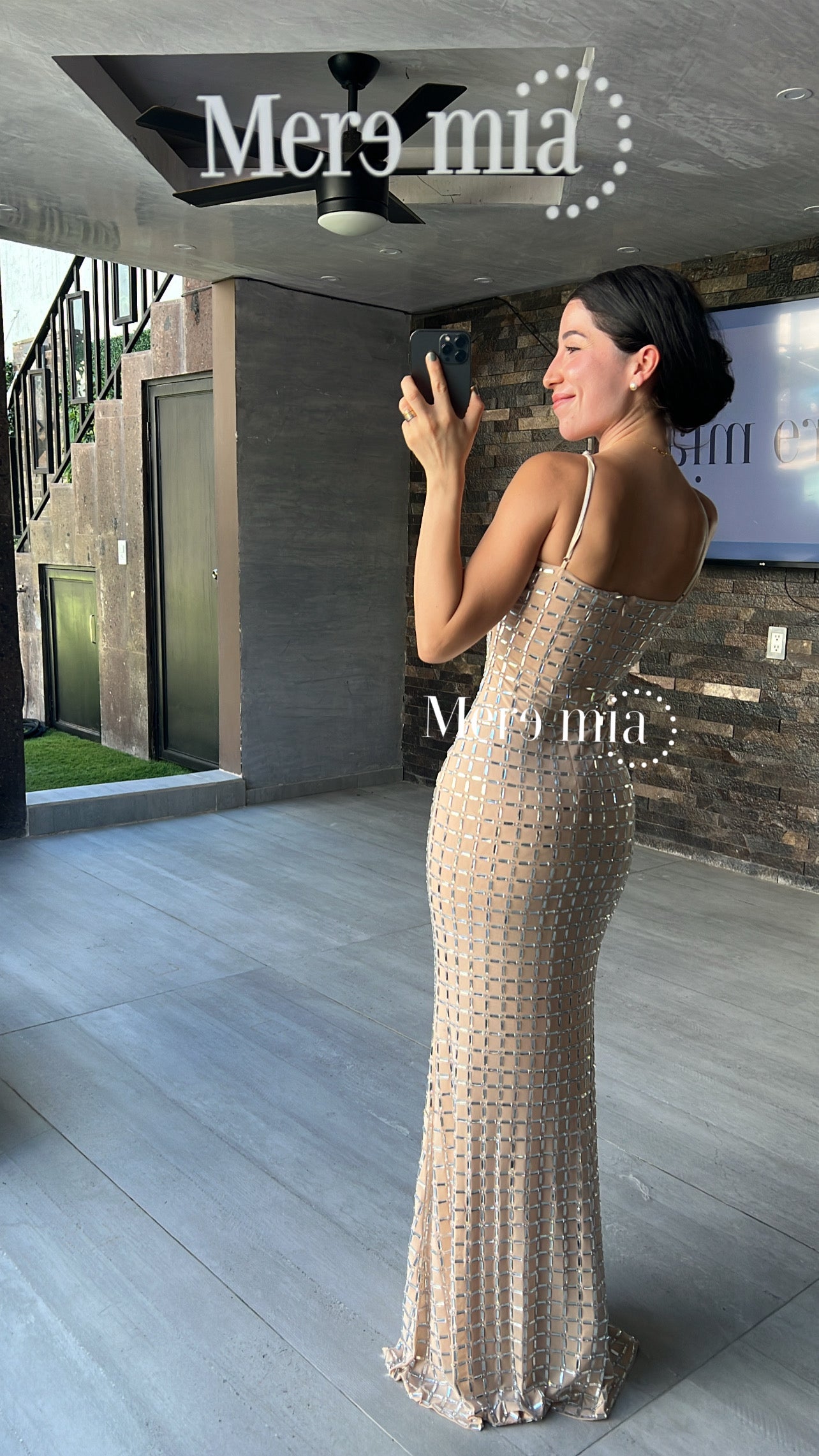 Vestido nude cuadros