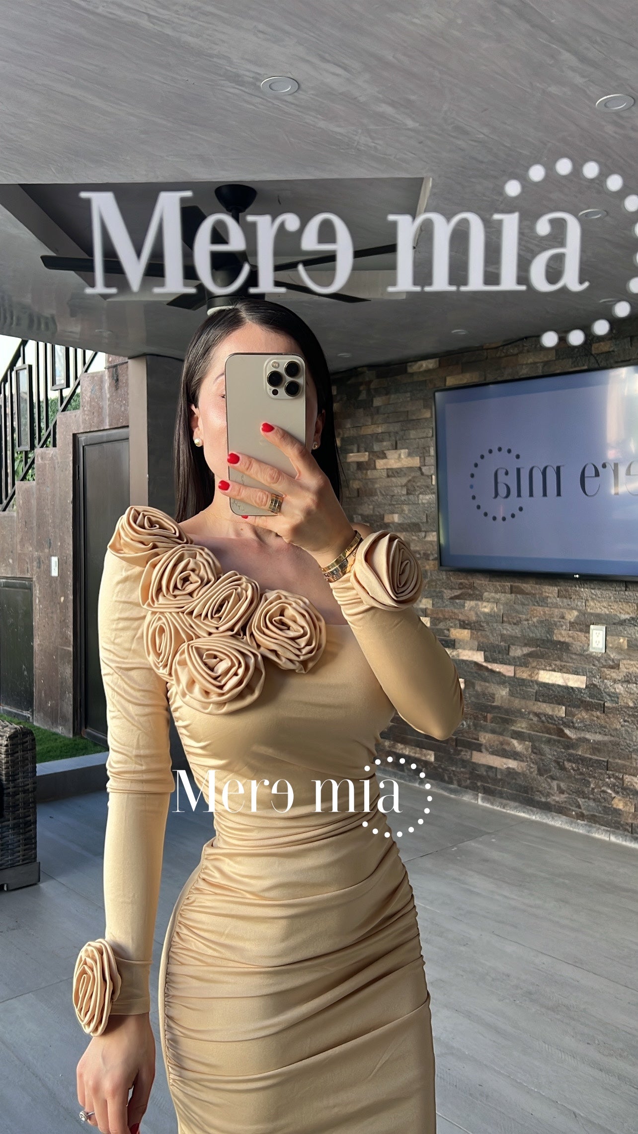 Vestido beige flores