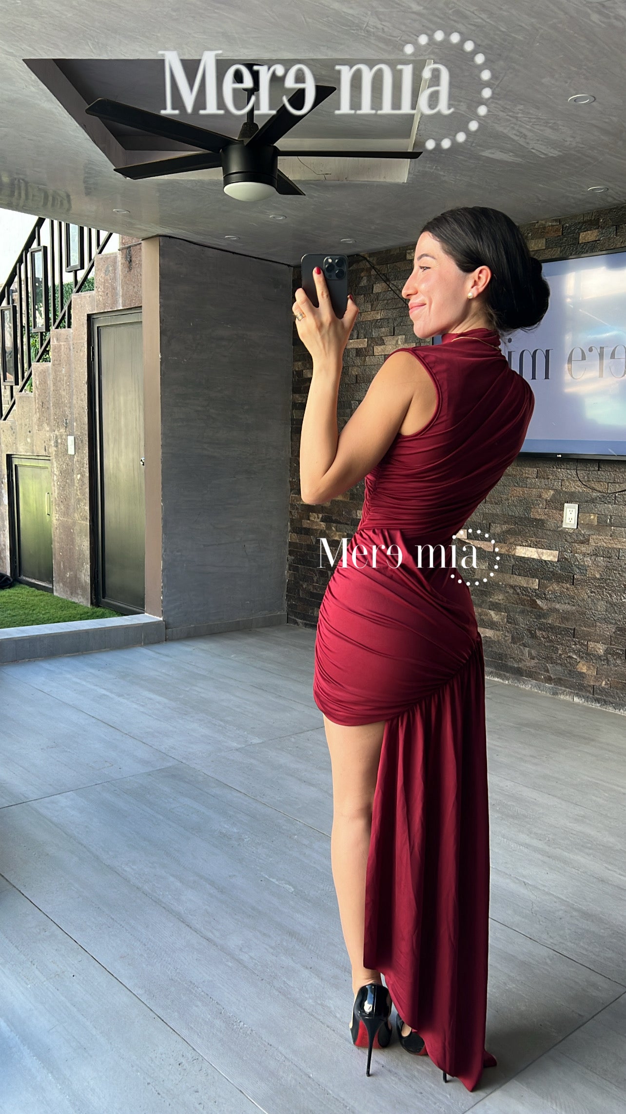 Vestido tinto cruzado
