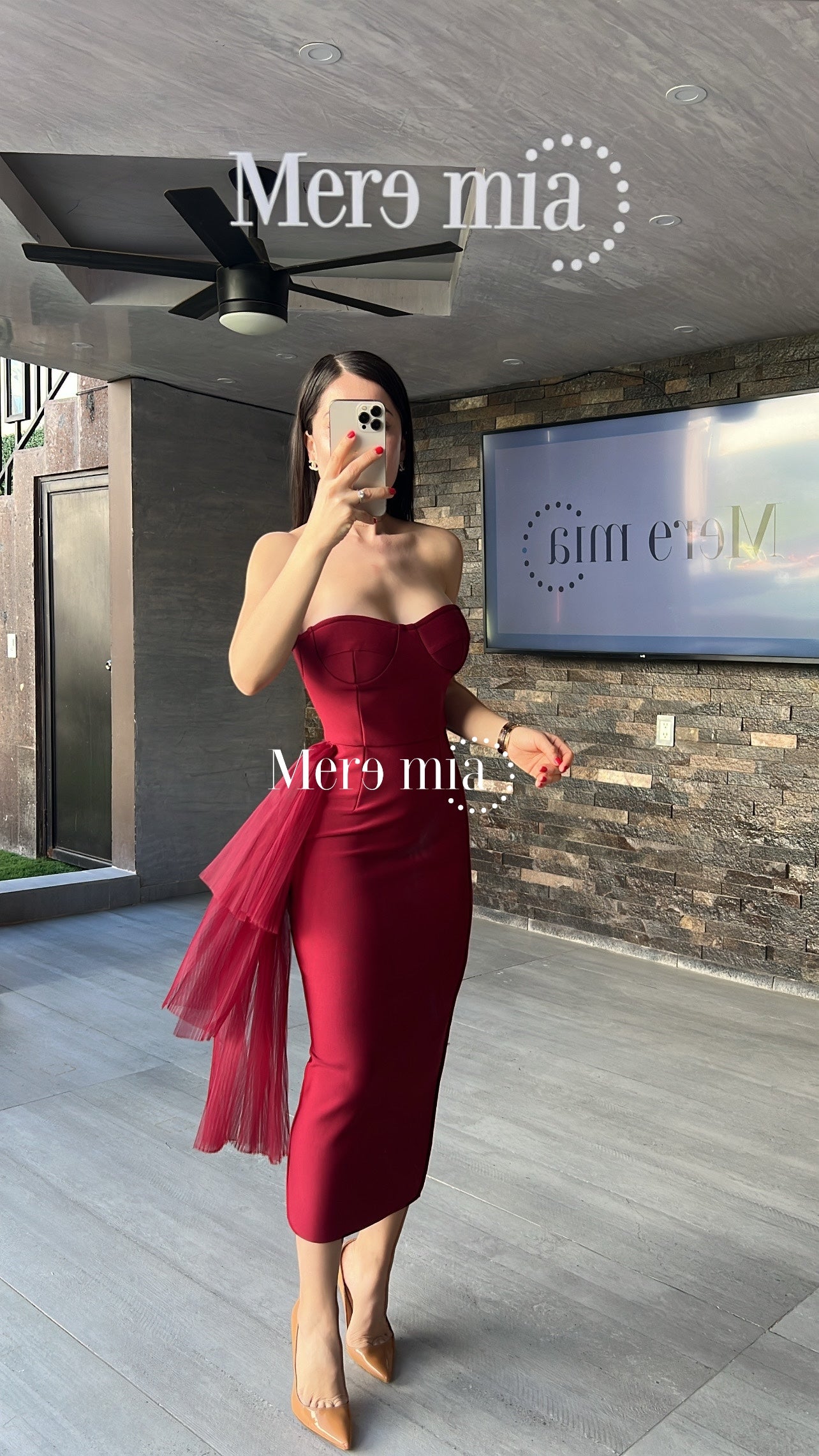 Vestido tinto tul strapp