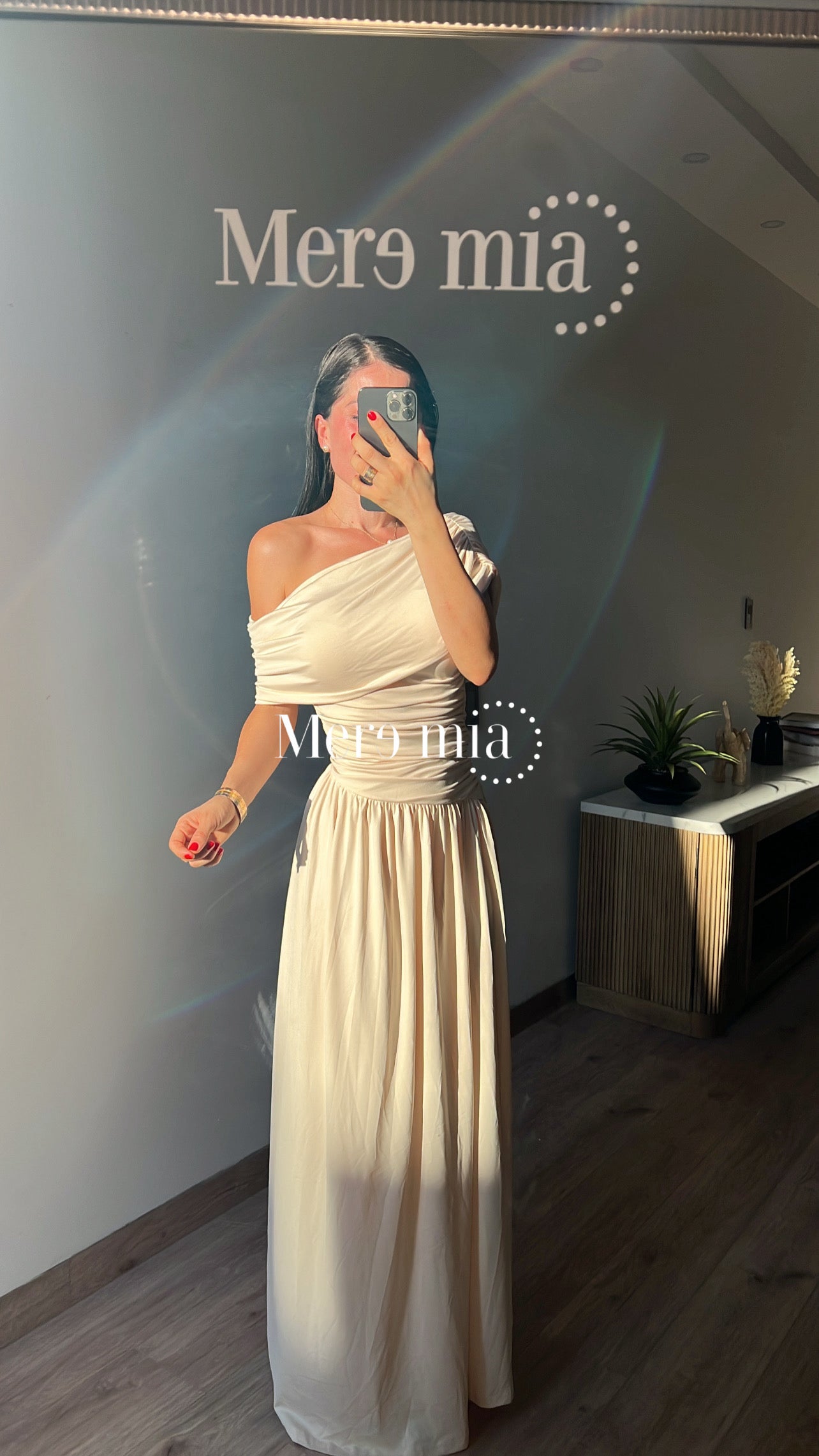 Vestido plisado olanes