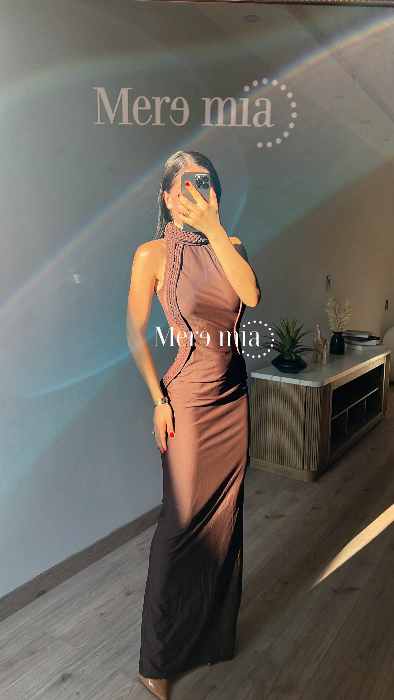 Vestido cafe cuello tren