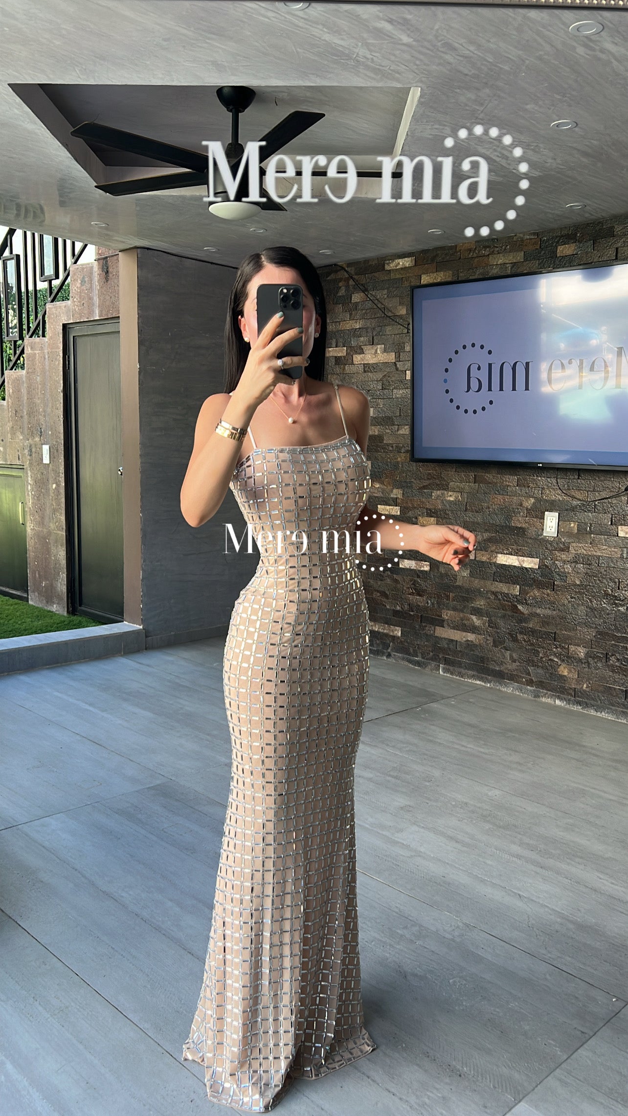 Vestido nude cuadros