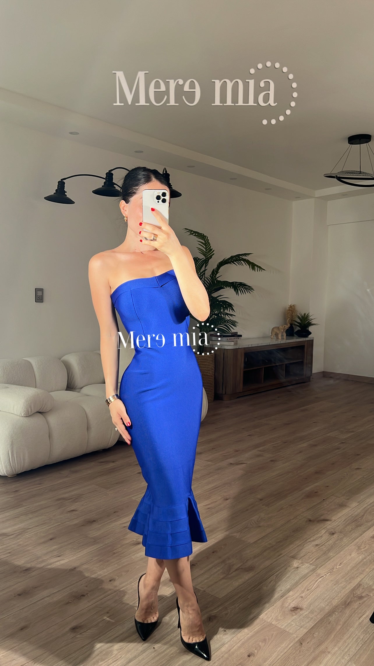 Vestido strapples Olán abajo azul rey
