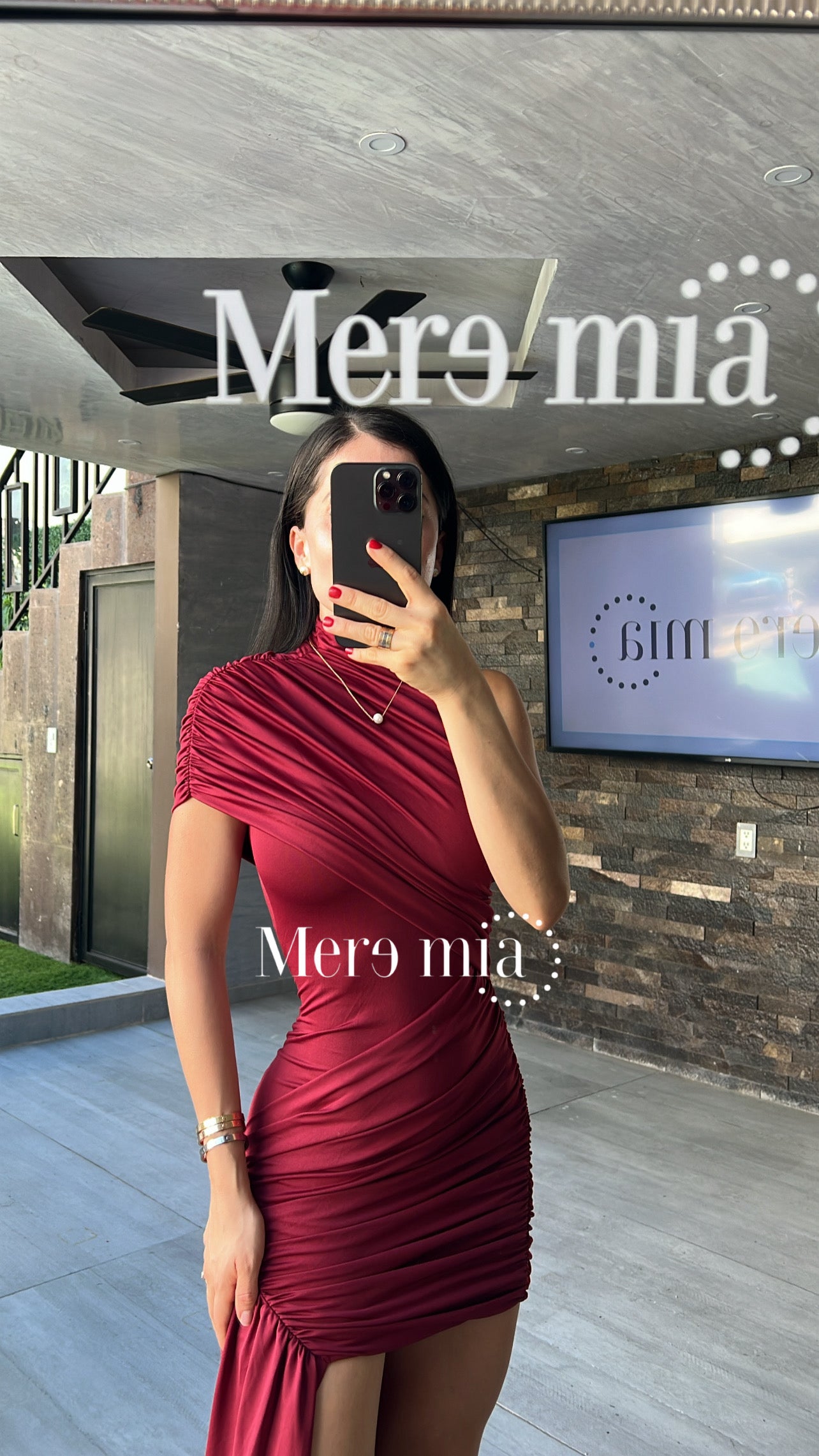 Vestido tinto cruzado