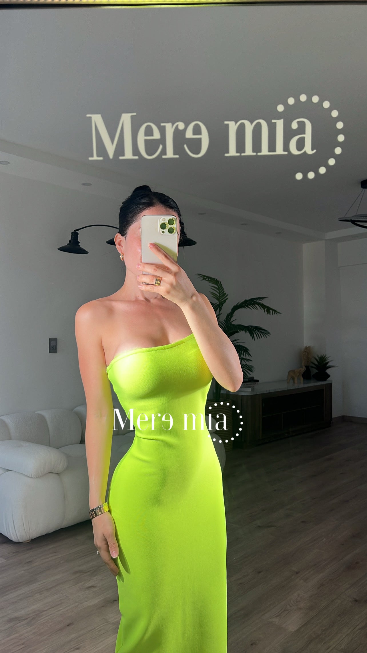 Vestido fosfo strapples liso