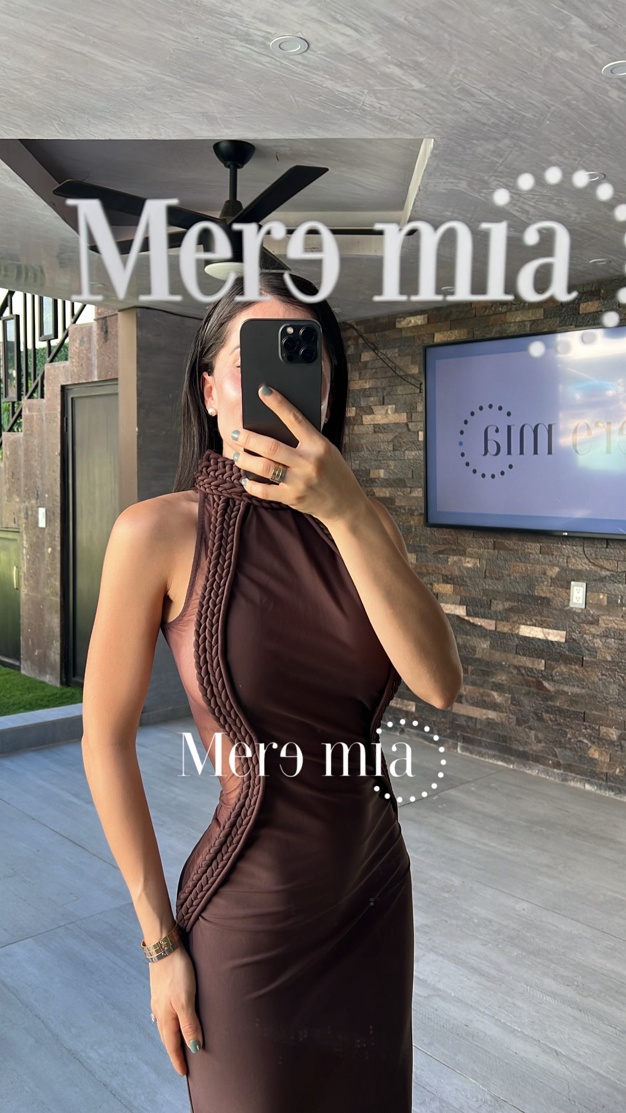 Vestido cafe cuello tren