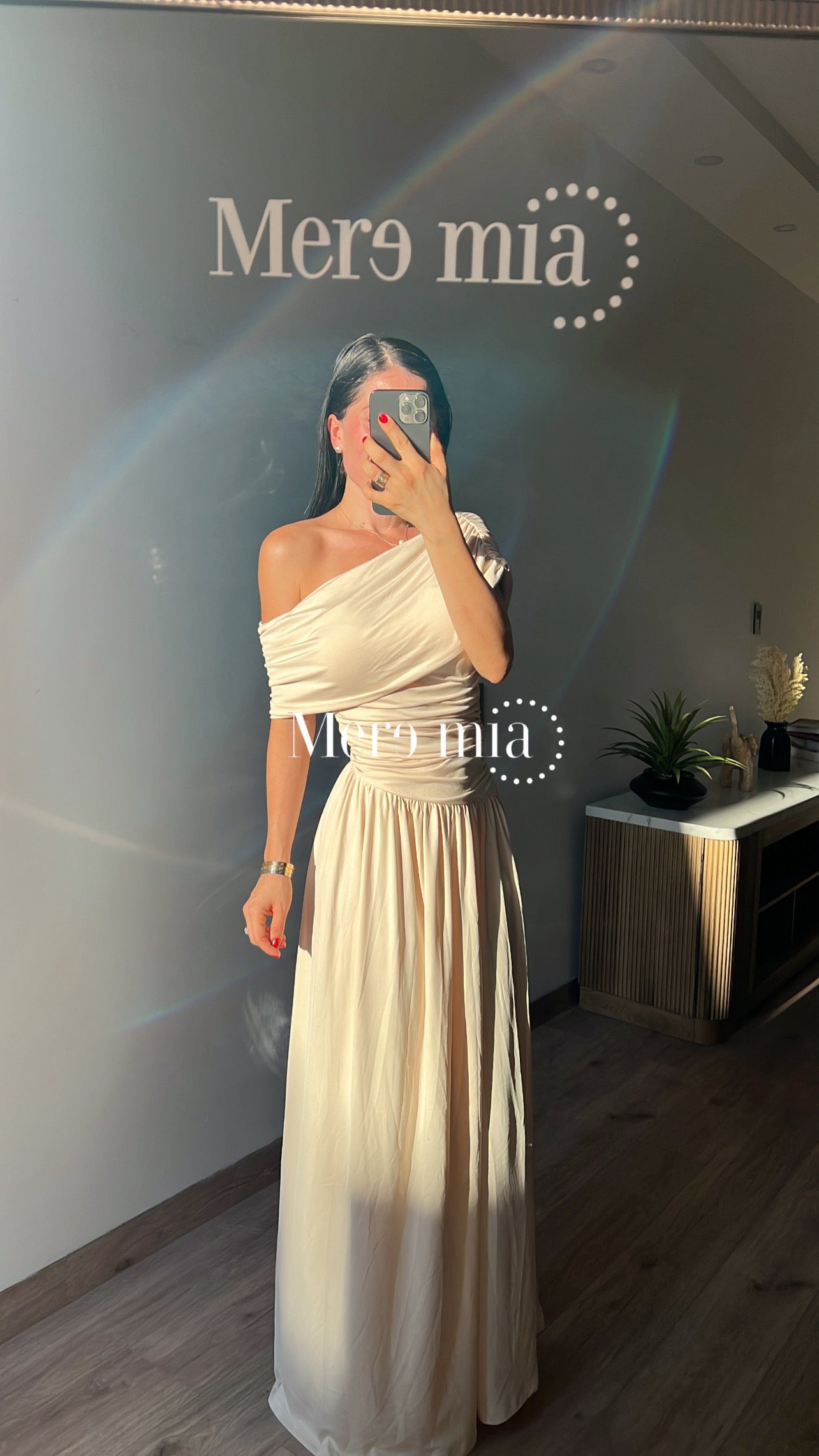 Vestido plisado olanes