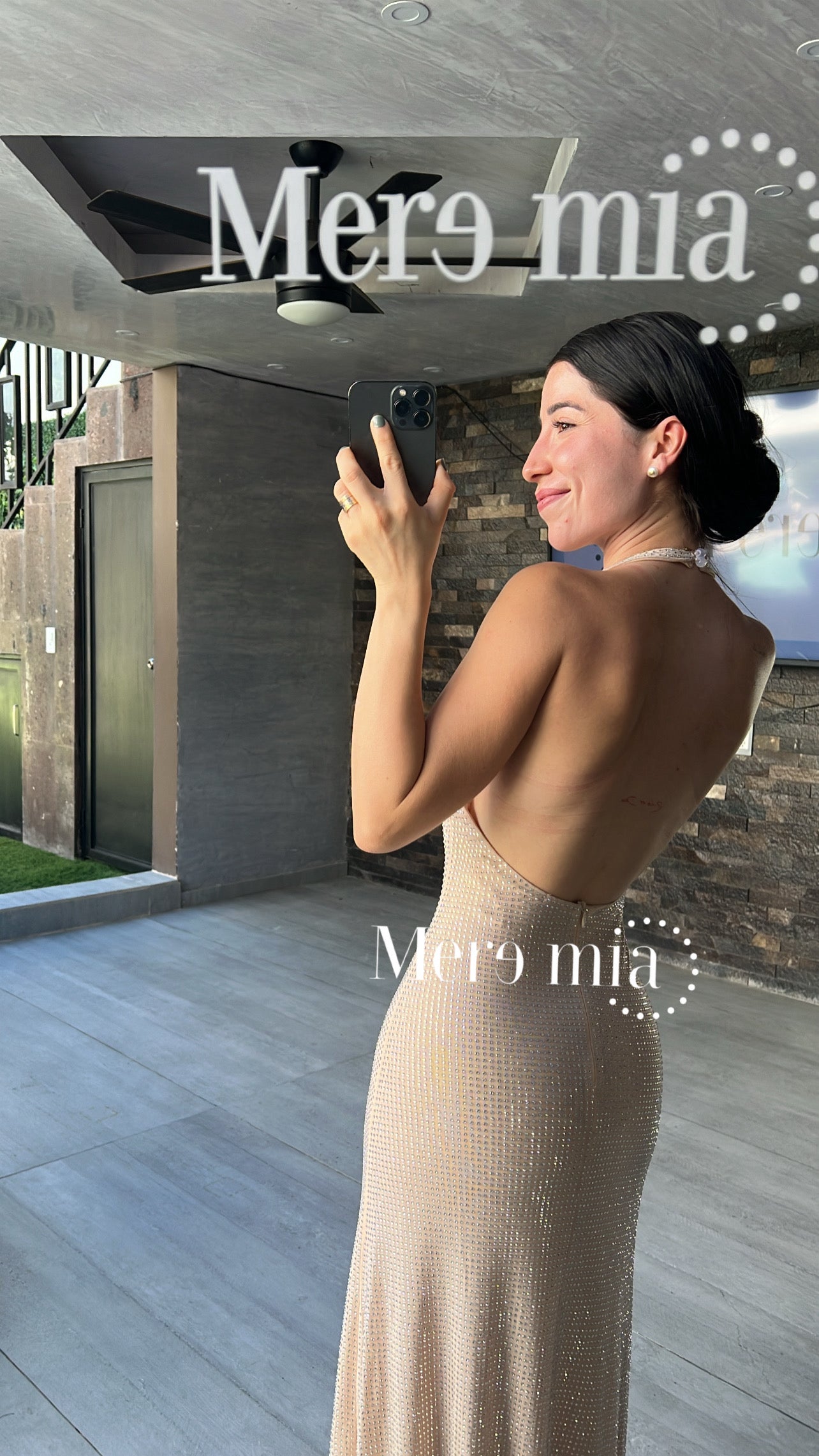 Vestido beige espalda