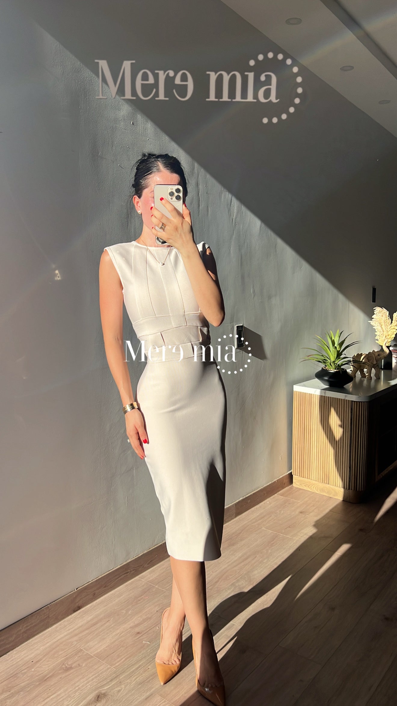 Vestido nude liso