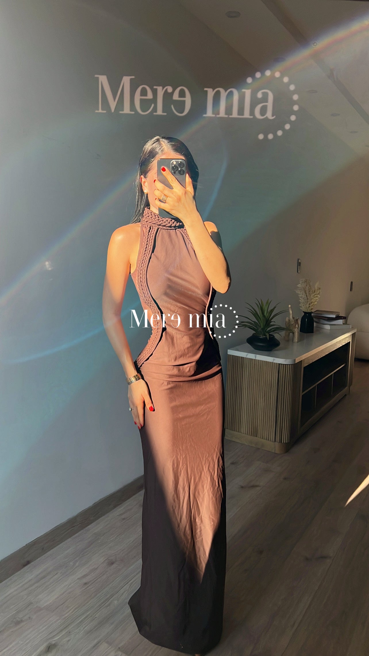 Vestido cafe cuello tren