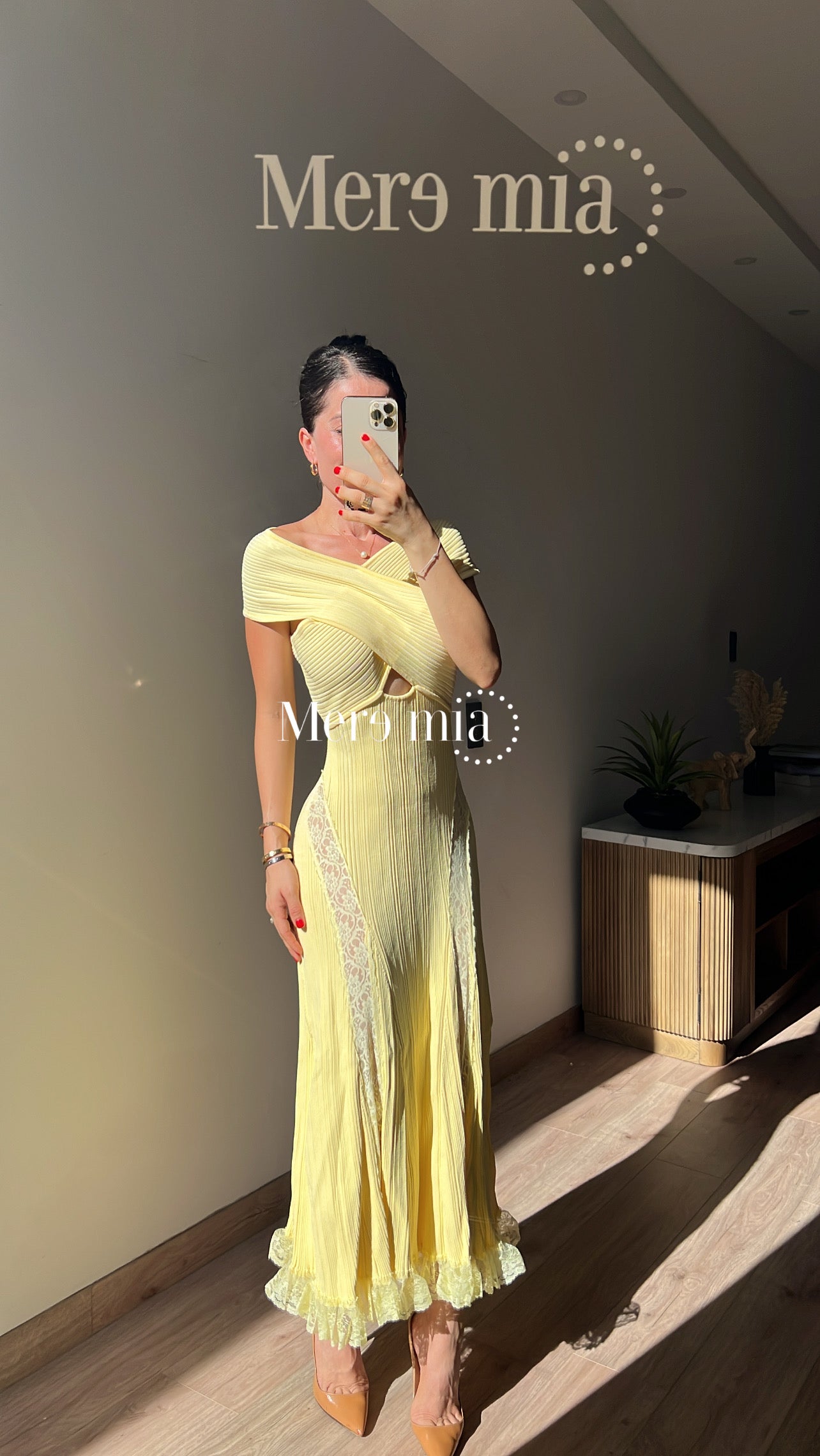 Vestido amarillo olanes
