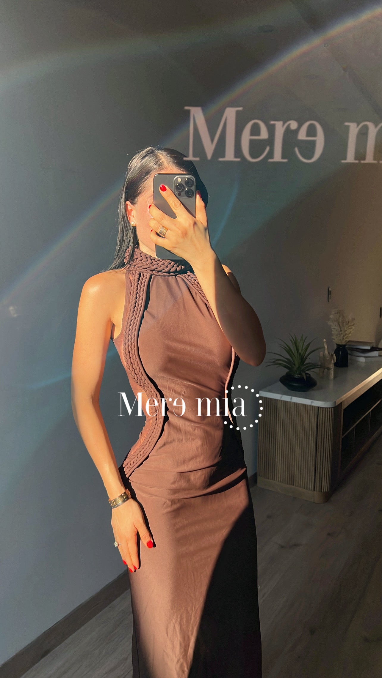Vestido cafe cuello tren