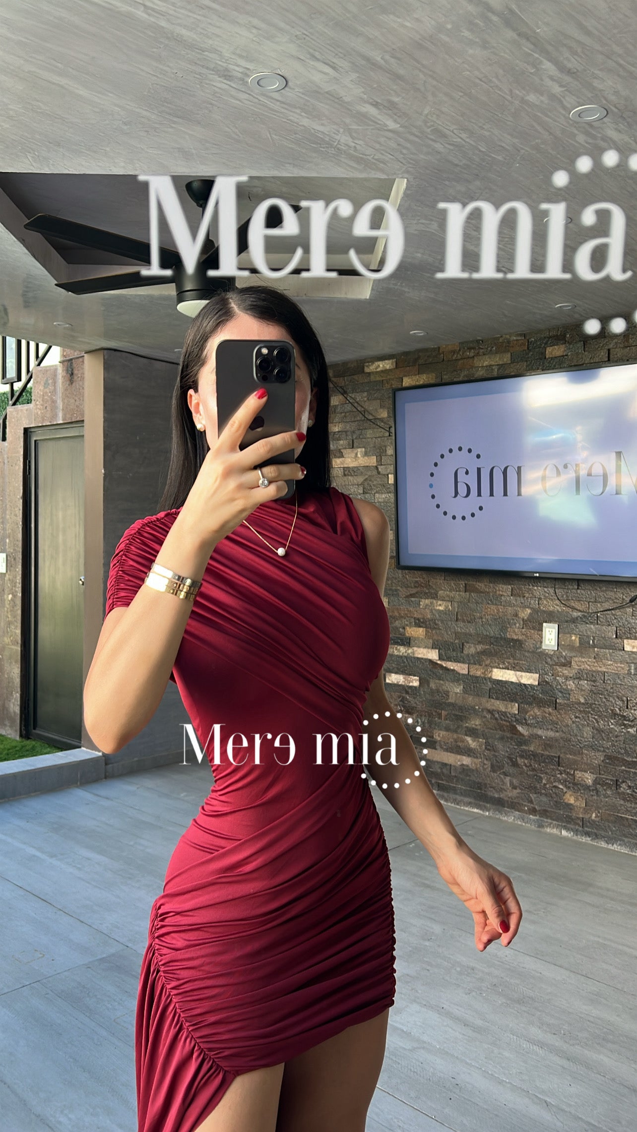 Vestido tinto cruzado